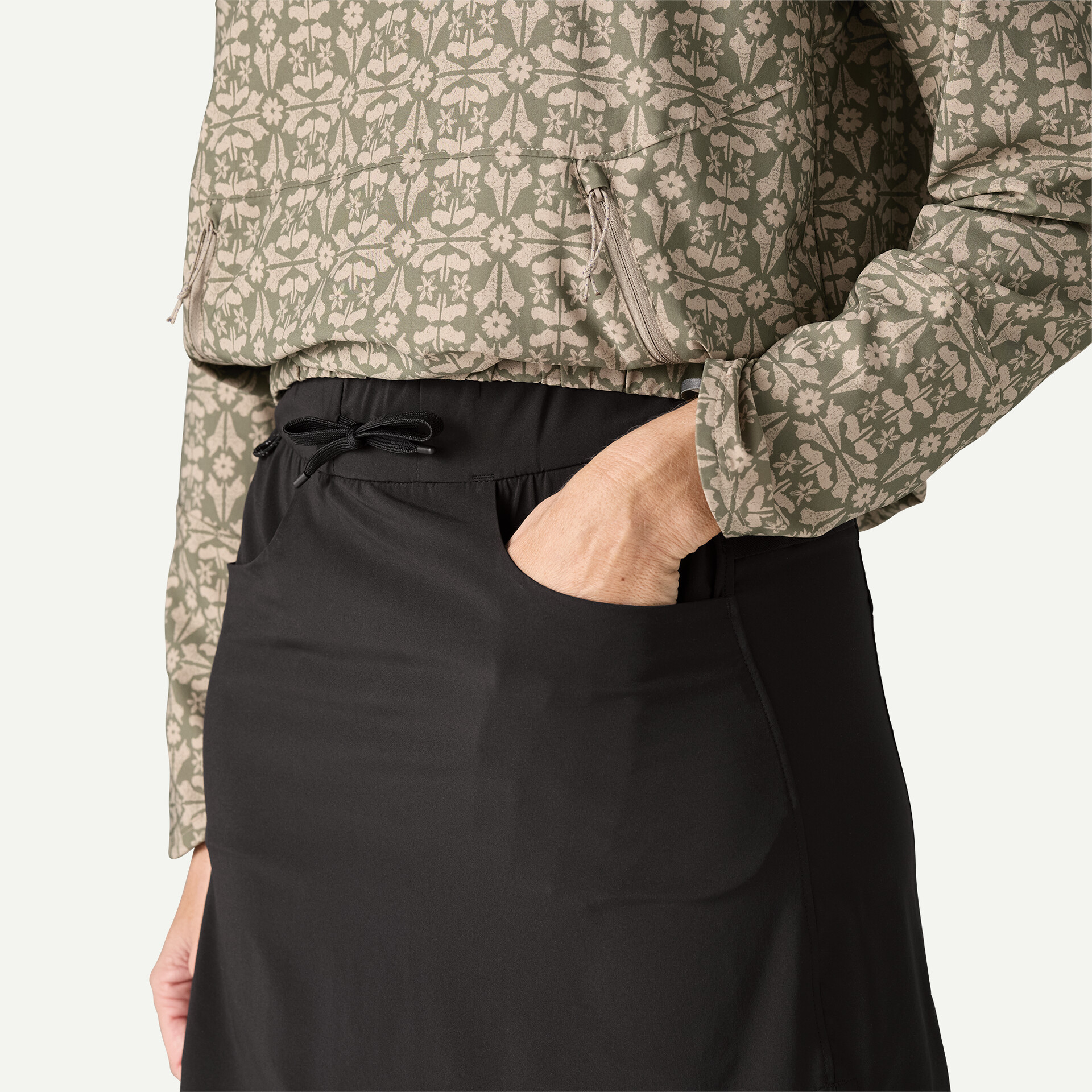 Patagonia Dámská sukně Tech Skort - Tent Green