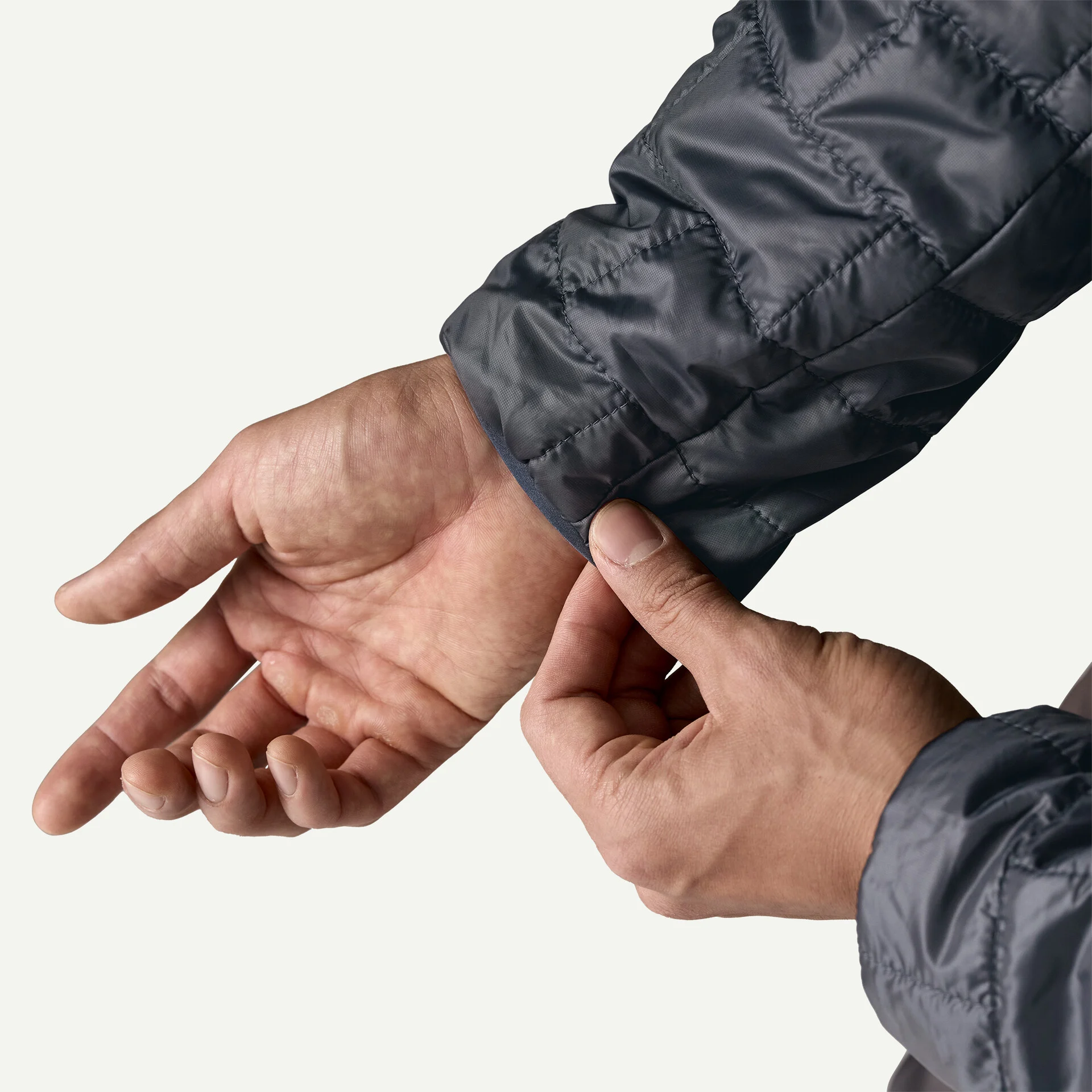 Patagonia Pánská bunda Nano Puff® Hoody - black