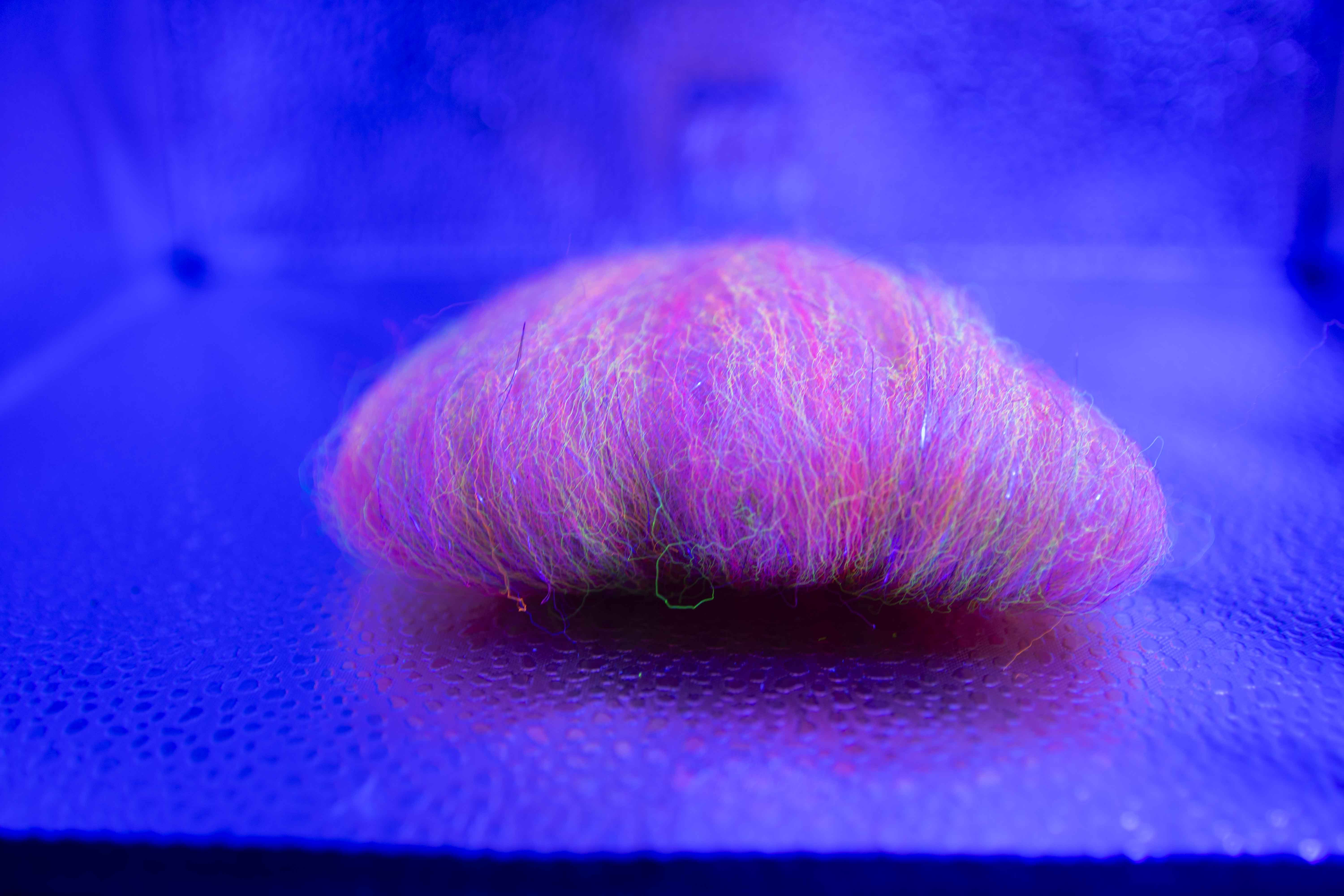 Nuclear Curly Creature dubbing - Pink