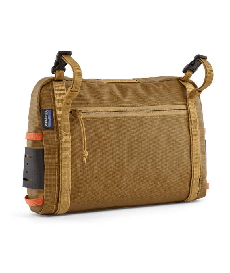 Patagonia Muškařský batoh Stealth Switch Pack 3L - Bobcat Brown