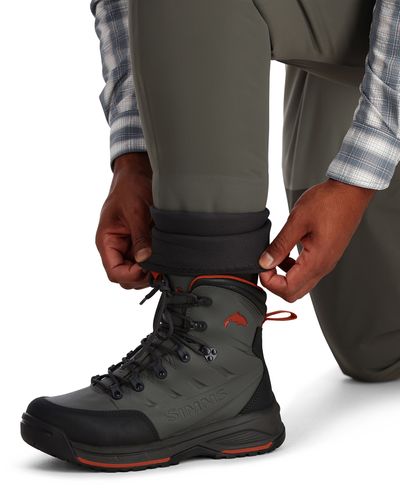 SIMMS Brodící kalhoty Freestone® Stockingfoot Smoke - vel. XL
