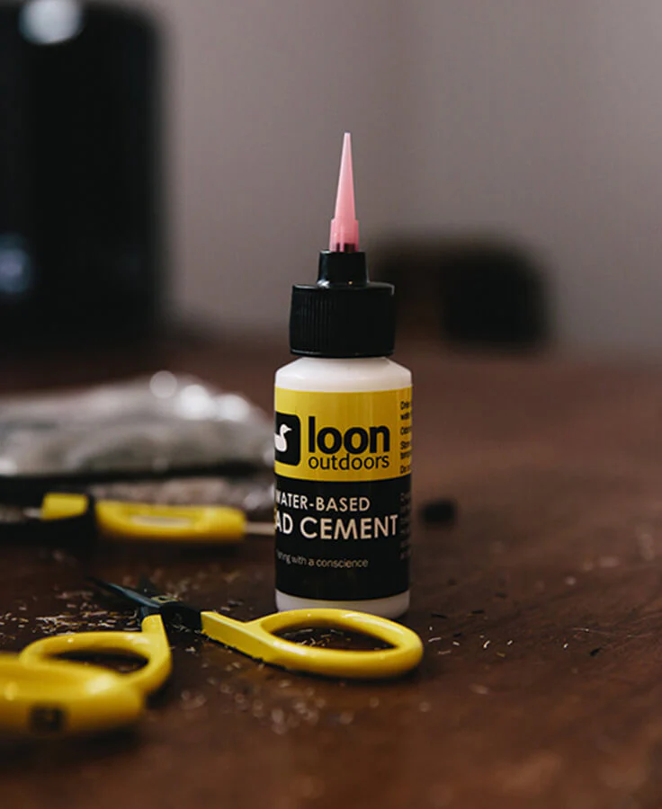 LOON Outdoors - Hlavičkový cement na vodní bázi