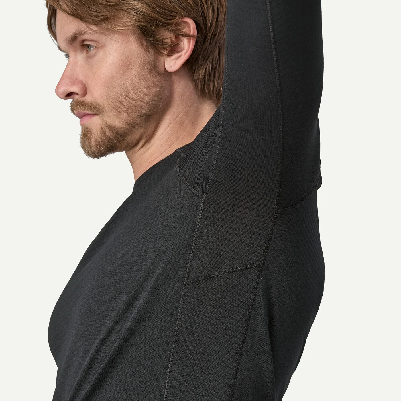 Patagonia Pánské termo triko Capilene® Thermal Weight Crewneck, Black - vel. M