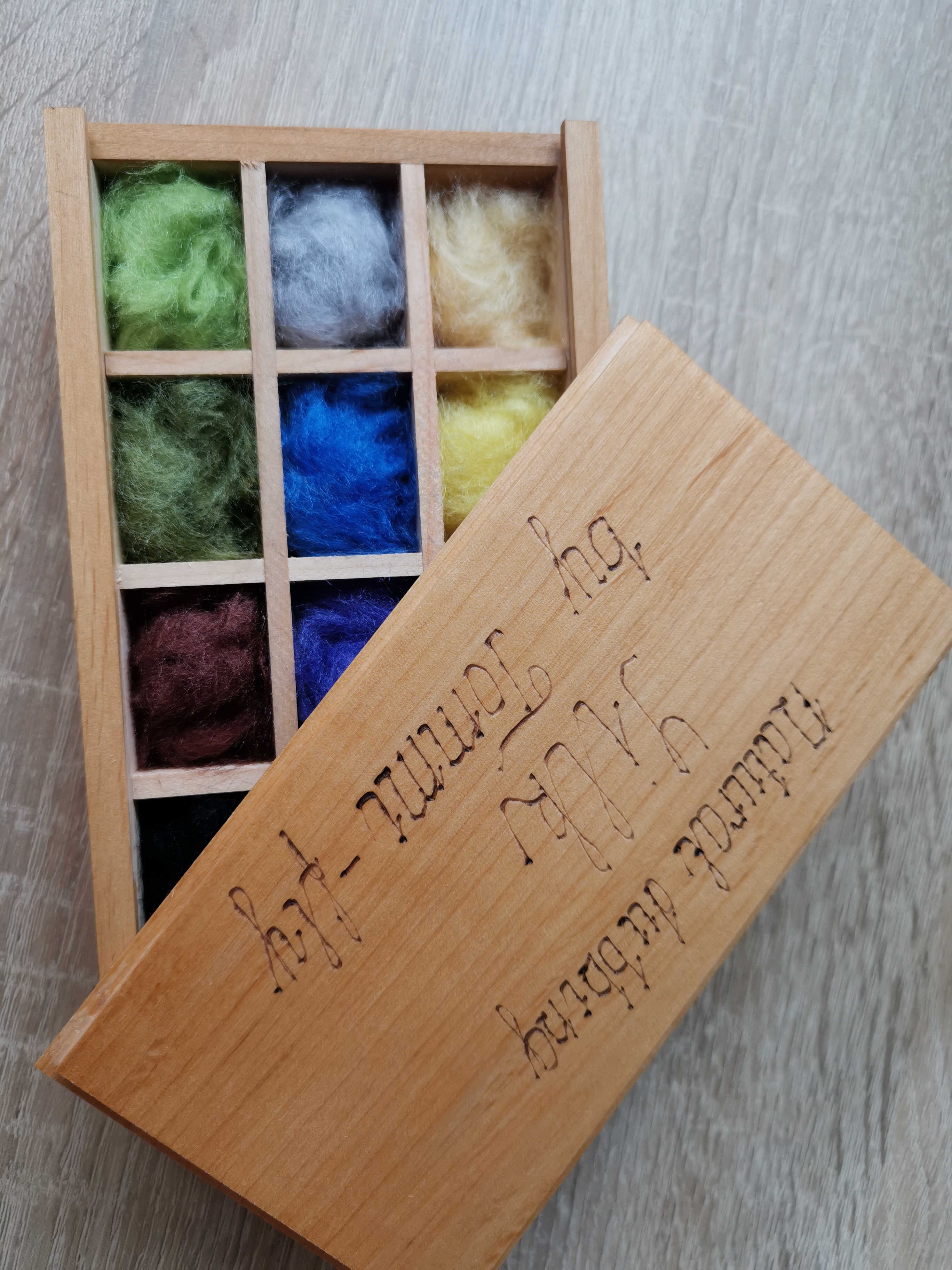 Dřevěná krabička SILK by Tommi-fly
